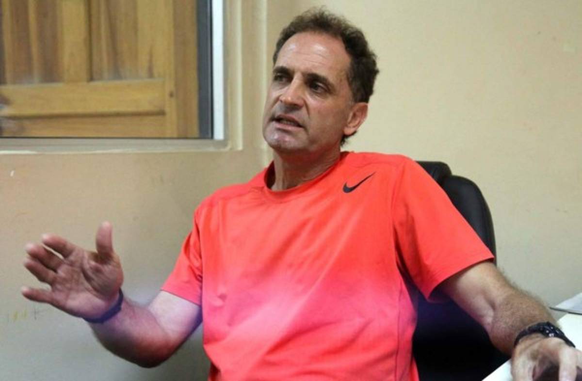 RUMORES Y FICHAJES: Marathón confirma dos delanteros y Platense un Argentino