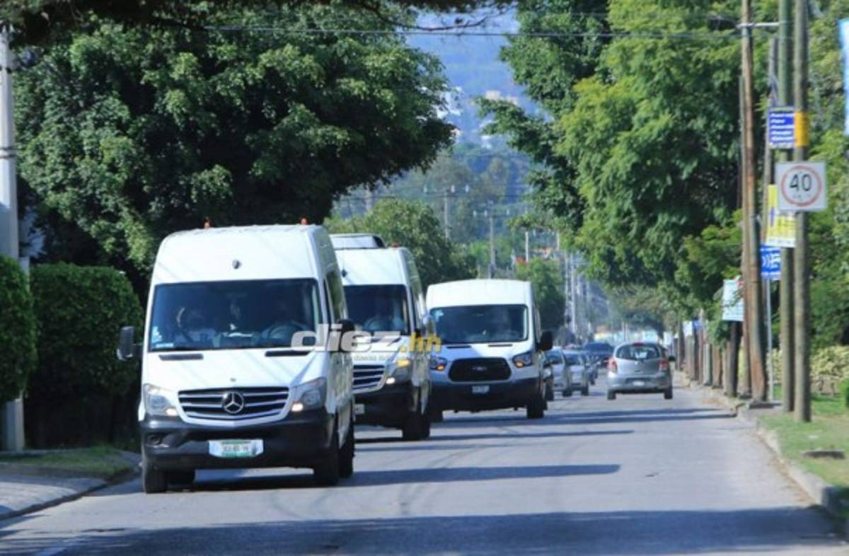 ¡Busitos y escondieron el 11! Las fotos del último entreno de Honduras antes de enfrentar a México