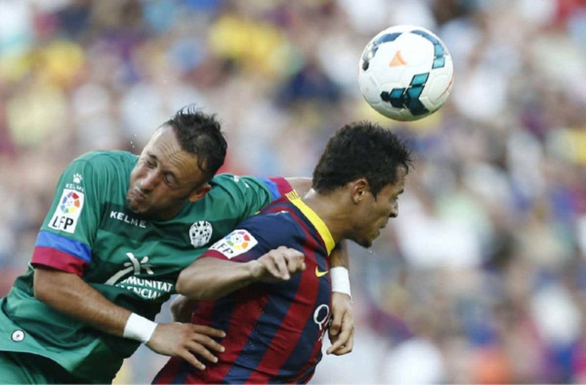 Barcelona aplasta 7-0 al Levante.