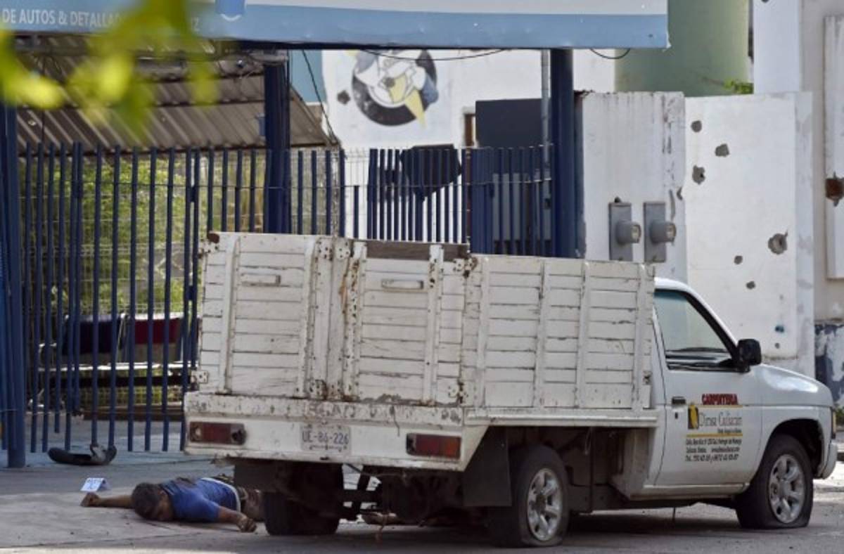 CAOS: Así quedó Culiacán luego del enfrentamiento entre policías y sicarios en captura del hijo del 'Chapo' Guzmán