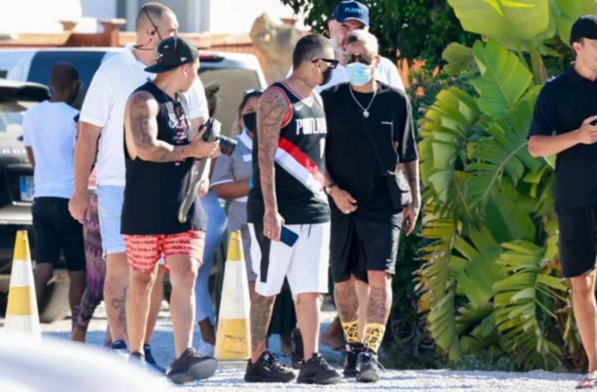 ¿Y la nueva novia? Luego de perder la Champions, Neymar llega a Ibiza para pasar sus vacaciones    