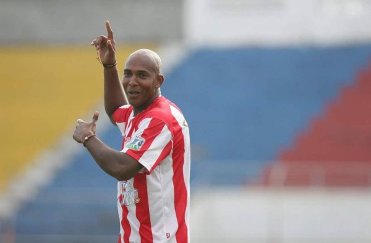 ¡Bóxer, rosario y azúcar! Las cábalas que se han visto en Liga Nacional de Honduras