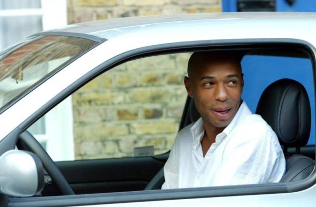 ¡Increíble! El primer auto de Cristiano Ronaldo y el de otras estrellas del fútbol