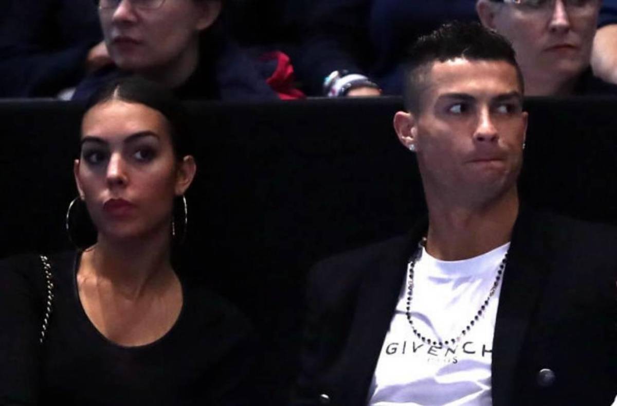 Madre de Cristiano Ronaldo rompe el silencio y habla sobre la crisis entre su hijo y Georgina Rodríguez