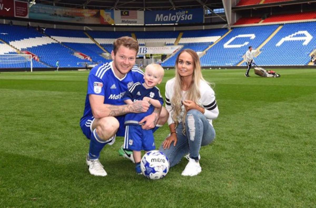 FOTOS: La 'mamá fitness” le llaman a la bella esposa del capitán de Islandia