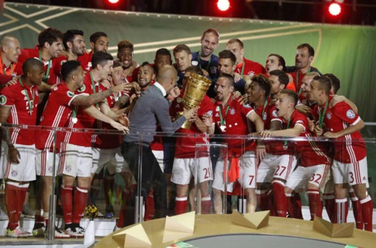 Guardiola se despide con doblete del Bayern Múnich