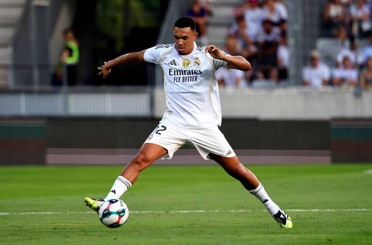 Con una baja confirmada y el sacrificado de Xabi Alonso: así será la alineación de Real Madrid en la temporada 2025-26