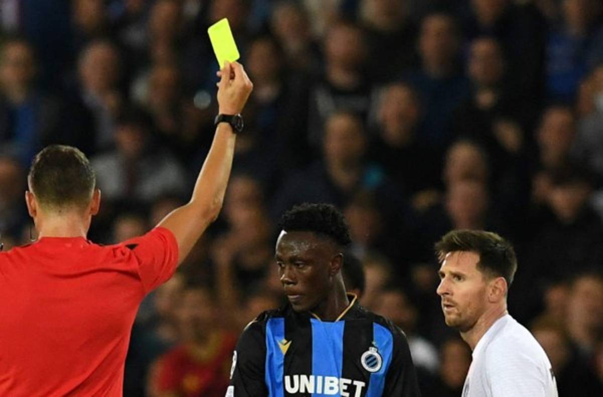 La extraña petición de un hincha a Messi, la decepción del argentino y alarma con Mbappé