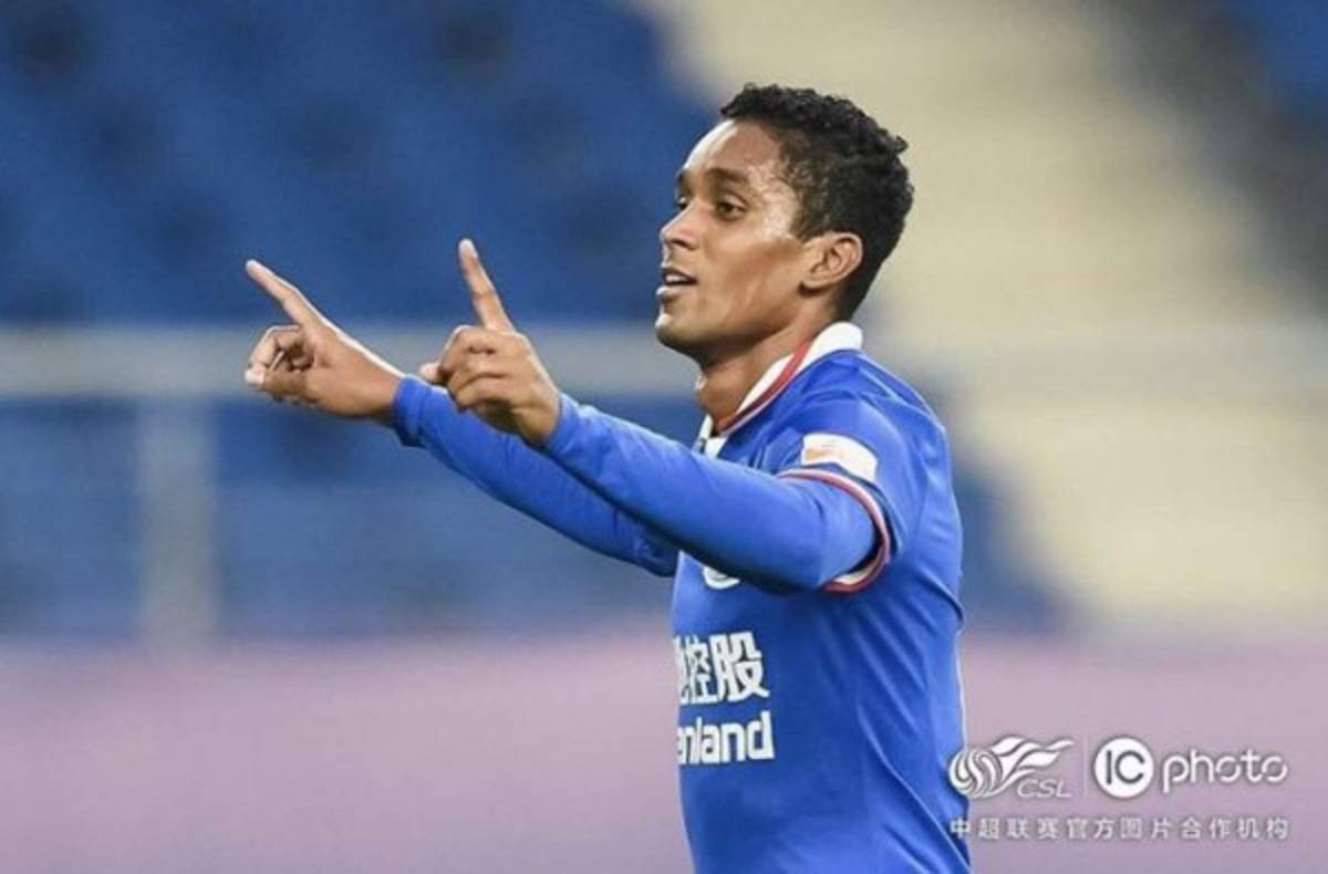 Mercado Liga MX: América oficializa fichajes, bombazo de Miguel Layún y Chivas busca lateral