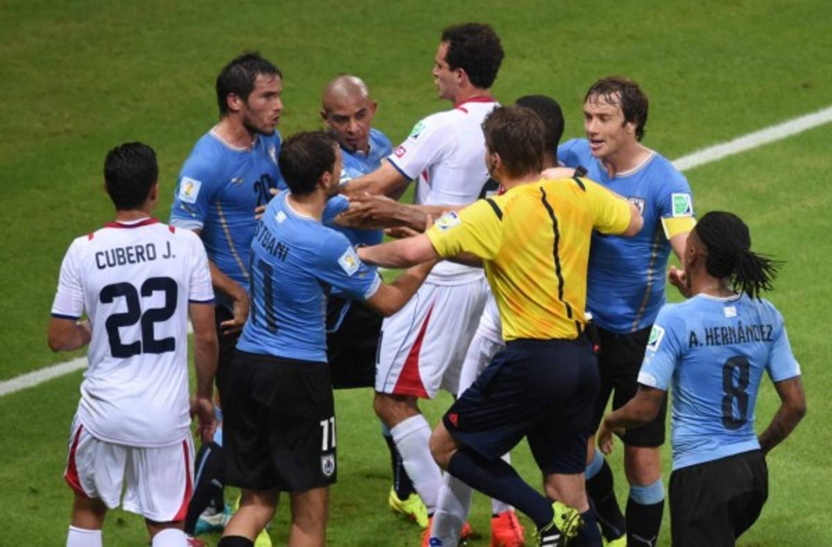 Los ticos celebran a lo grande su espectacular debut