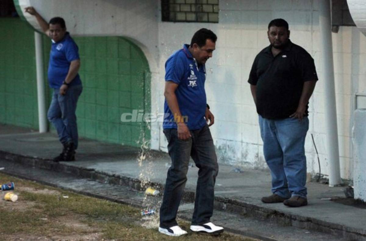 CURIOSAS: Detallazo del Platense con fieles seguidoras y Nahún explota