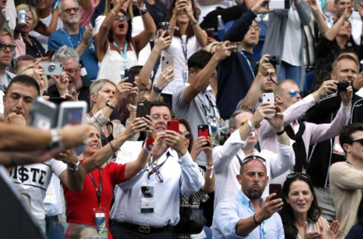 Las mejores imágenes de la paliza de Djokovic a Nadal en la final del Australian Open