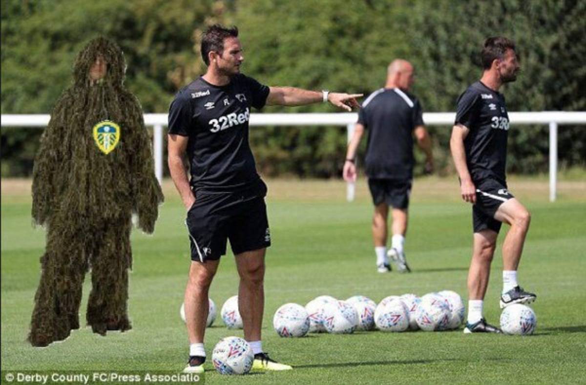 Los memes atacan a Marcelo Bielsa por su caso de espionaje