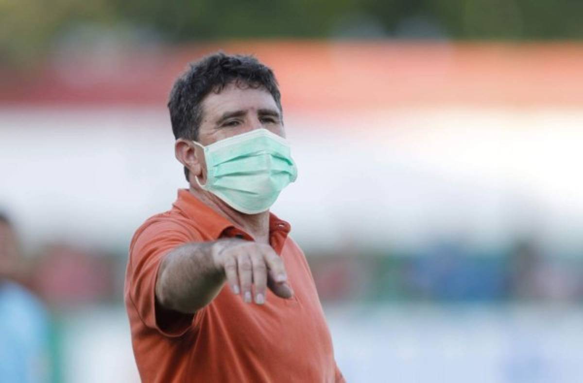 En fotos: Así serían los clásicos de Liga en Honduras con jugadores usando mascarillas