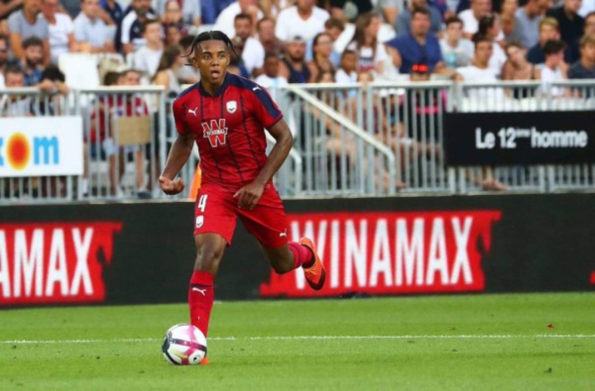 Fichajes: Nueva baja oficial del Barcelona; Real Madrid sigue vendiendo y la 'bomba” de Pogba