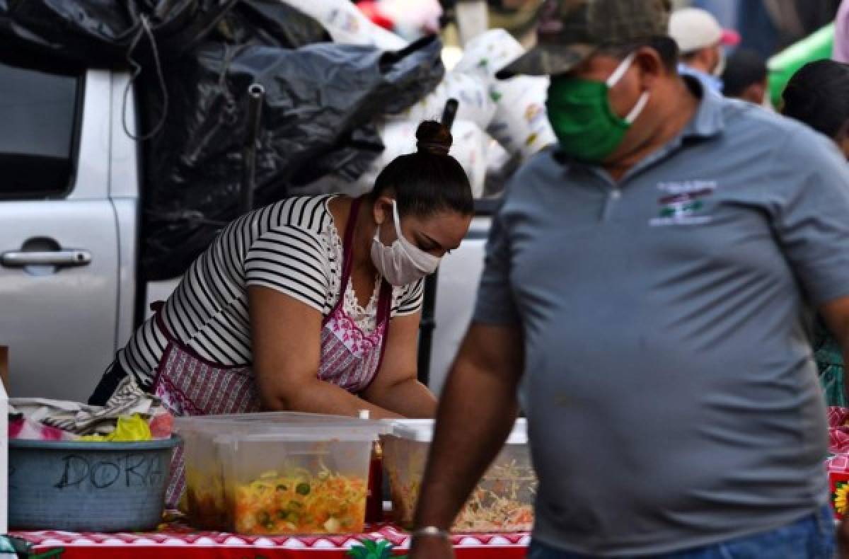 Ciudadanos de Tegucigalpa se aglomeran pese a amenaza de coronavirus