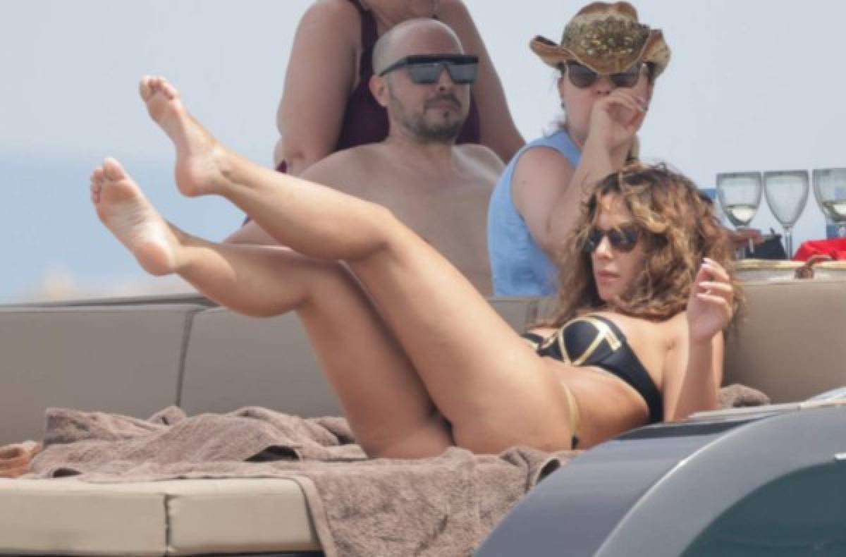 Fotos: exjugador del Real Madrid pasa increíbles vacaciones con su hermosa esposa en Ibiza