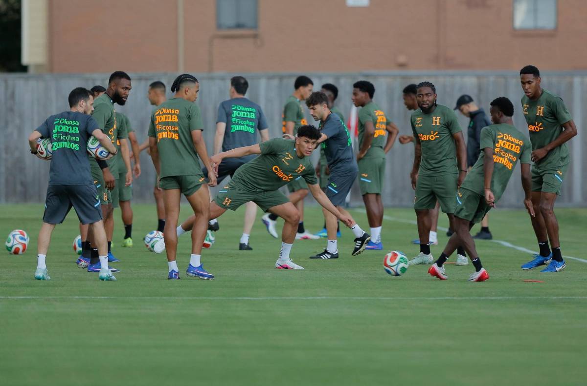 Con baja oficial y charlas de Francis, así fue el segundo entreno de Honduras
