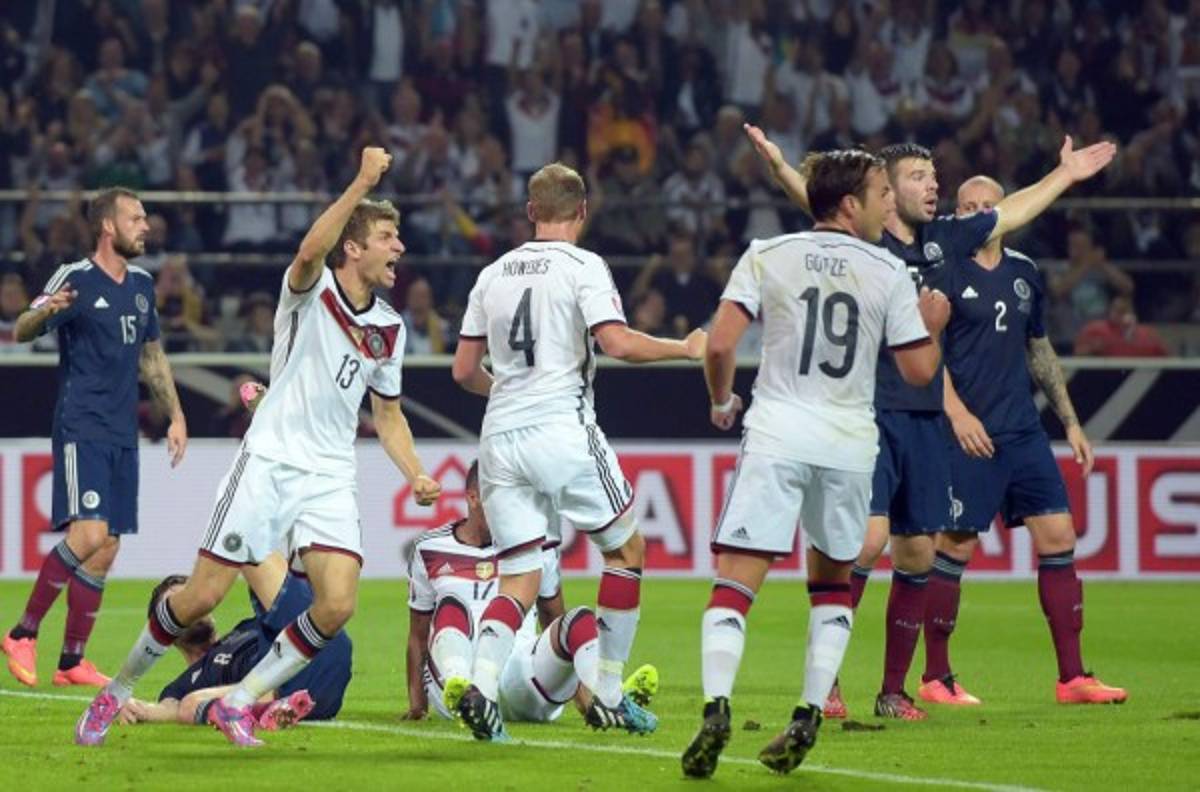 Imágenes de los partidos por las Eliminatorias para Eurocopa