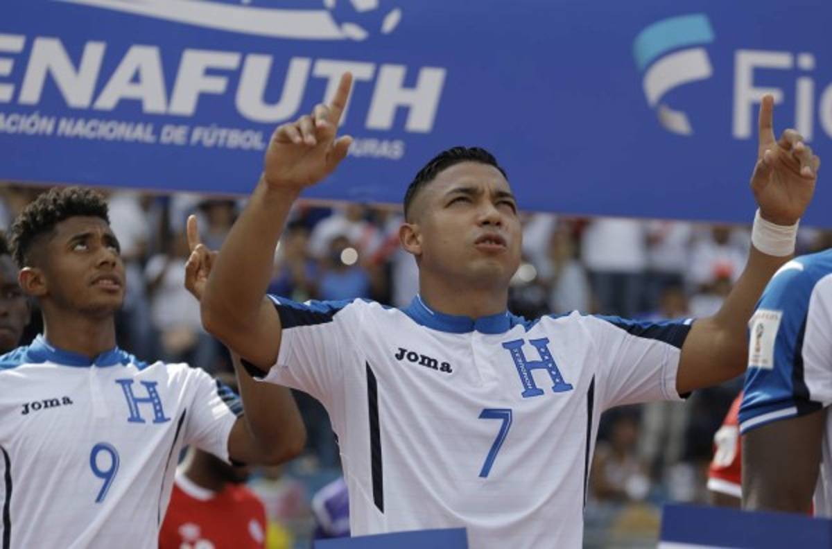 Honduras, una Selección que enfrenta adversidades aferrada a la fe