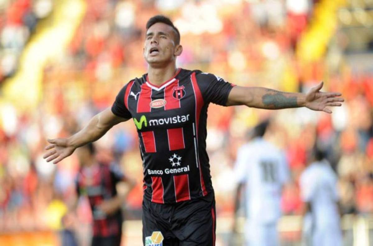 ¡Bombazos! Los equipos de Centroamérica sacaron la chequera y así se reforzaron