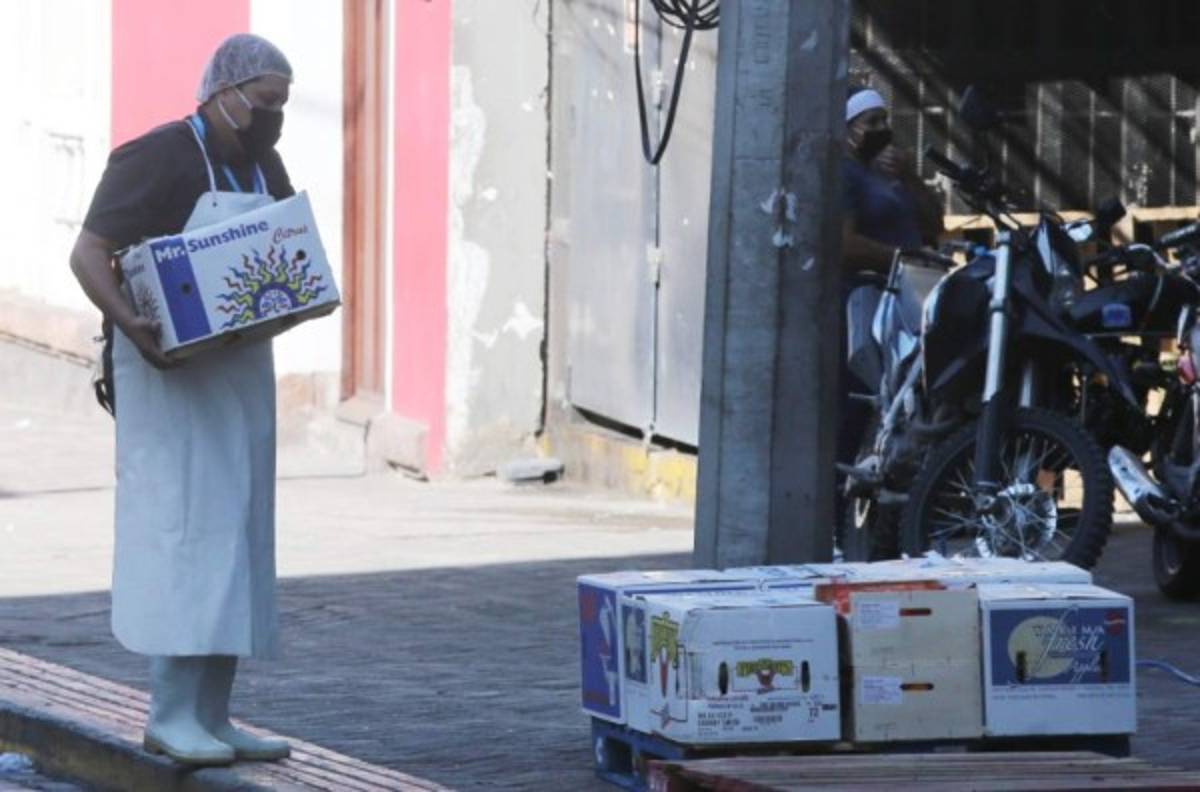 Negocios se preparan para abrir este lunes en la llamada 'reactivación de la economía en Honduras”