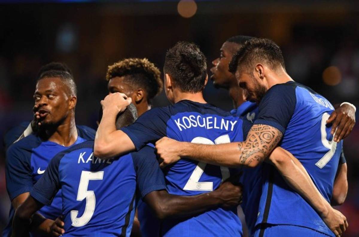 Francia golea a Escocia en último amistoso antes de la Eurocopa