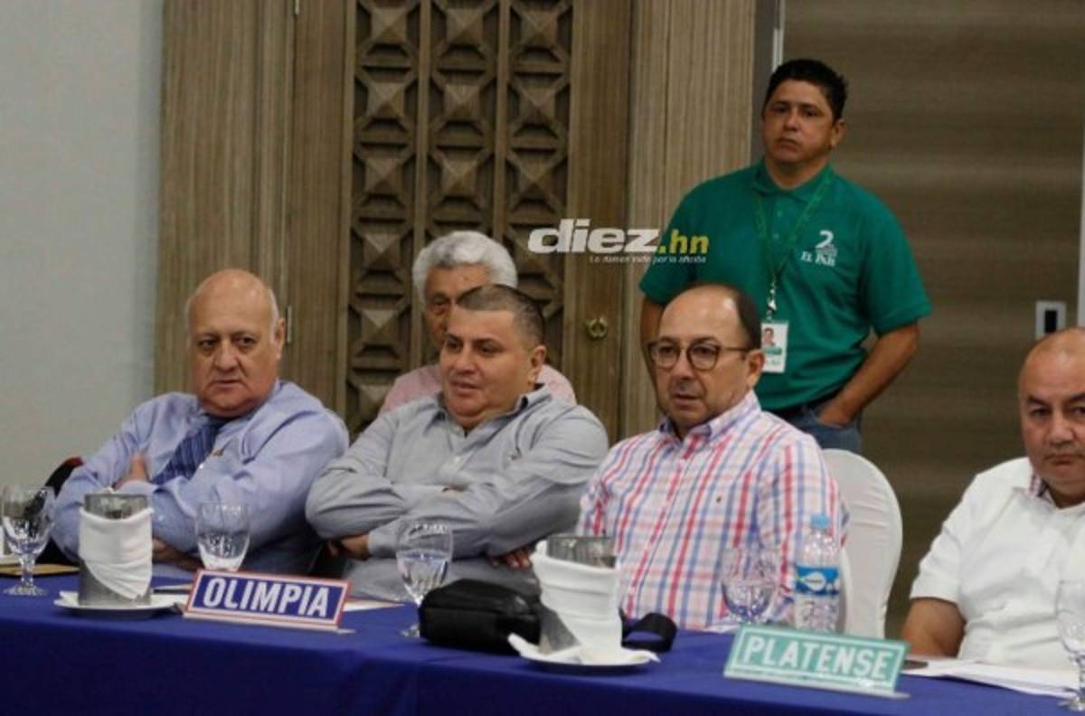 Osman Madrid da detalles sobre posibles fichajes de Ovidio Lanza y Edder Delgado