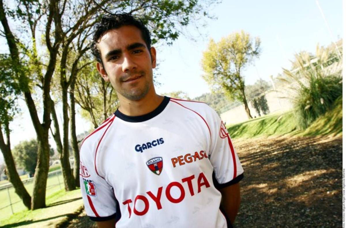 Conocé a los futbolistas con apellidos de nacionalidad o países