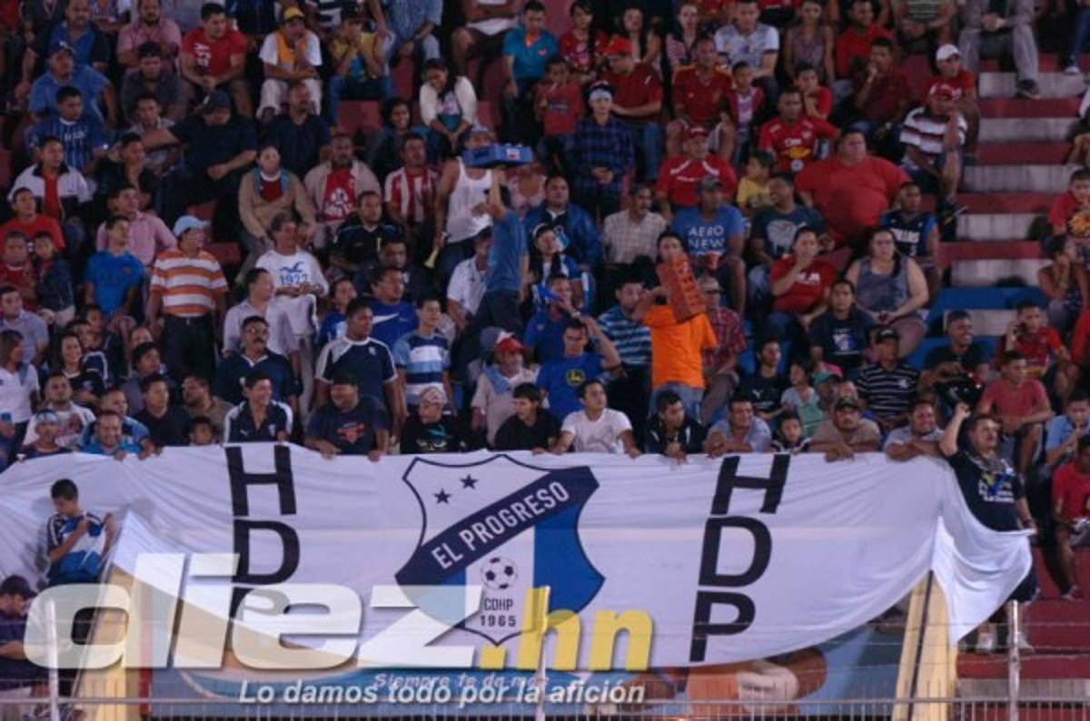 ASÍ SE VIVIÓ EL AMBIENTE PREVIO AL JUEGO ENTRE VIDA Y HONDURAS PROGRESO EN LA CEIBA