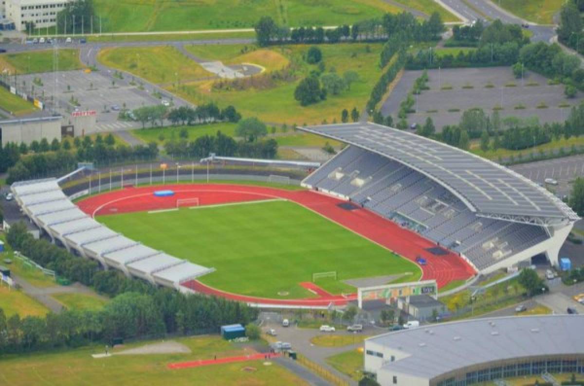 Increíbles: Estos son los bonitos estadios donde se practica fútbol en Islandia