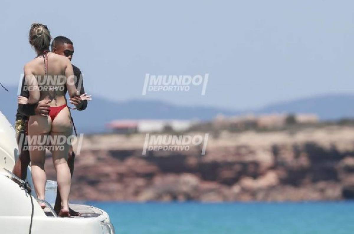 ¿Quién era? La sexy rubia con la que Malcom fue visto en Ibiza