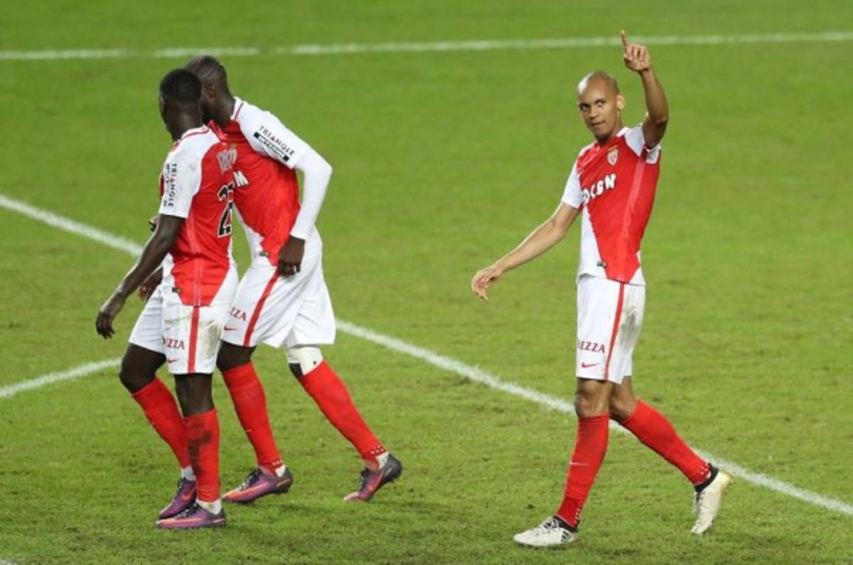 VIDEO: Fabinho se reivindica y anota penal de lujo a lo Panenka