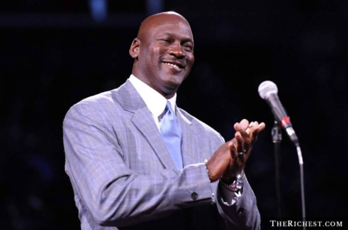 Michael Jordan gana 8,9 millones de dólares en demanda