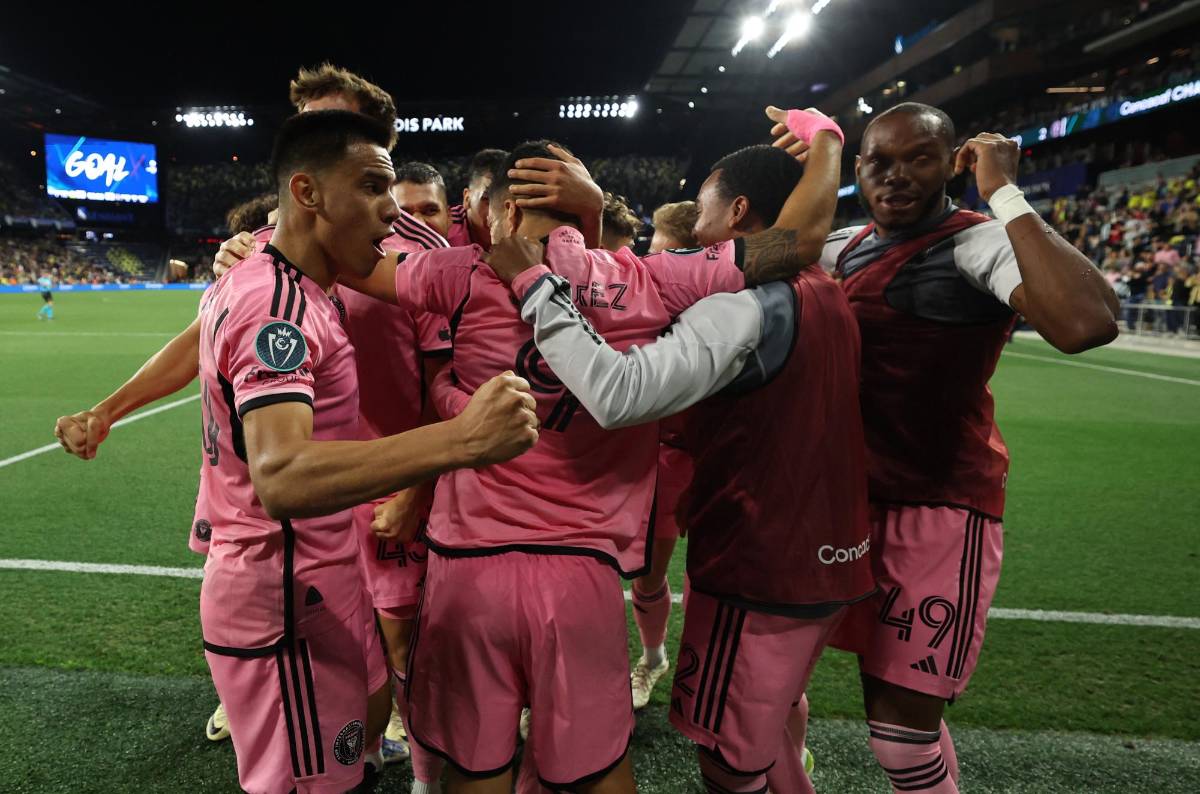 El primer gol de Messi en la Concachampions con el Inter Miami y su bronca con jugador panameño del Nashville