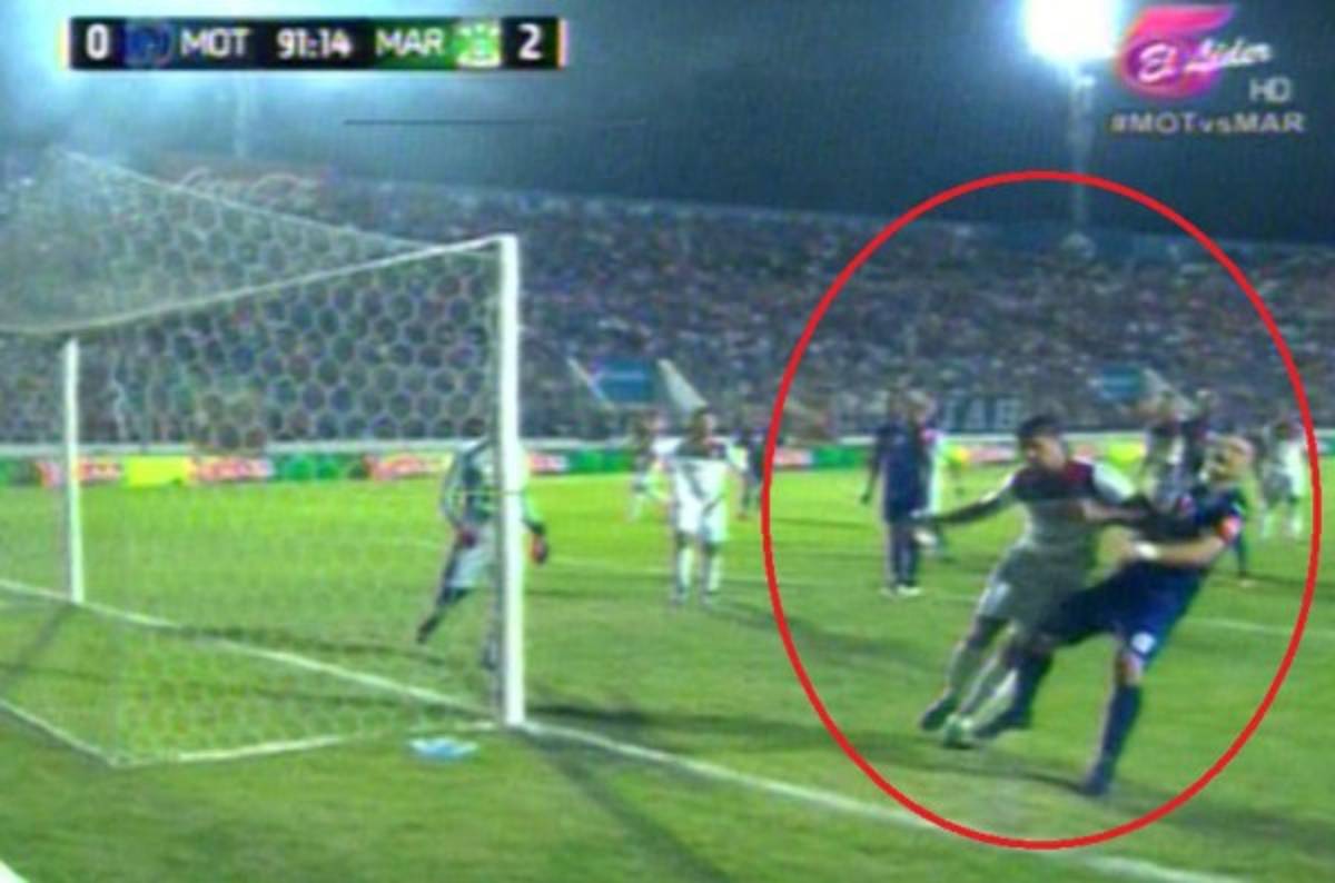 Israel Silva y su regalo al Motagua en los últimos minutos en el Nacional