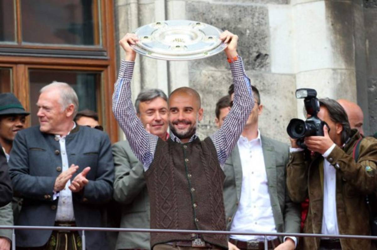 La espectacular celebración del Bayern Munich con su gente en la ciudad