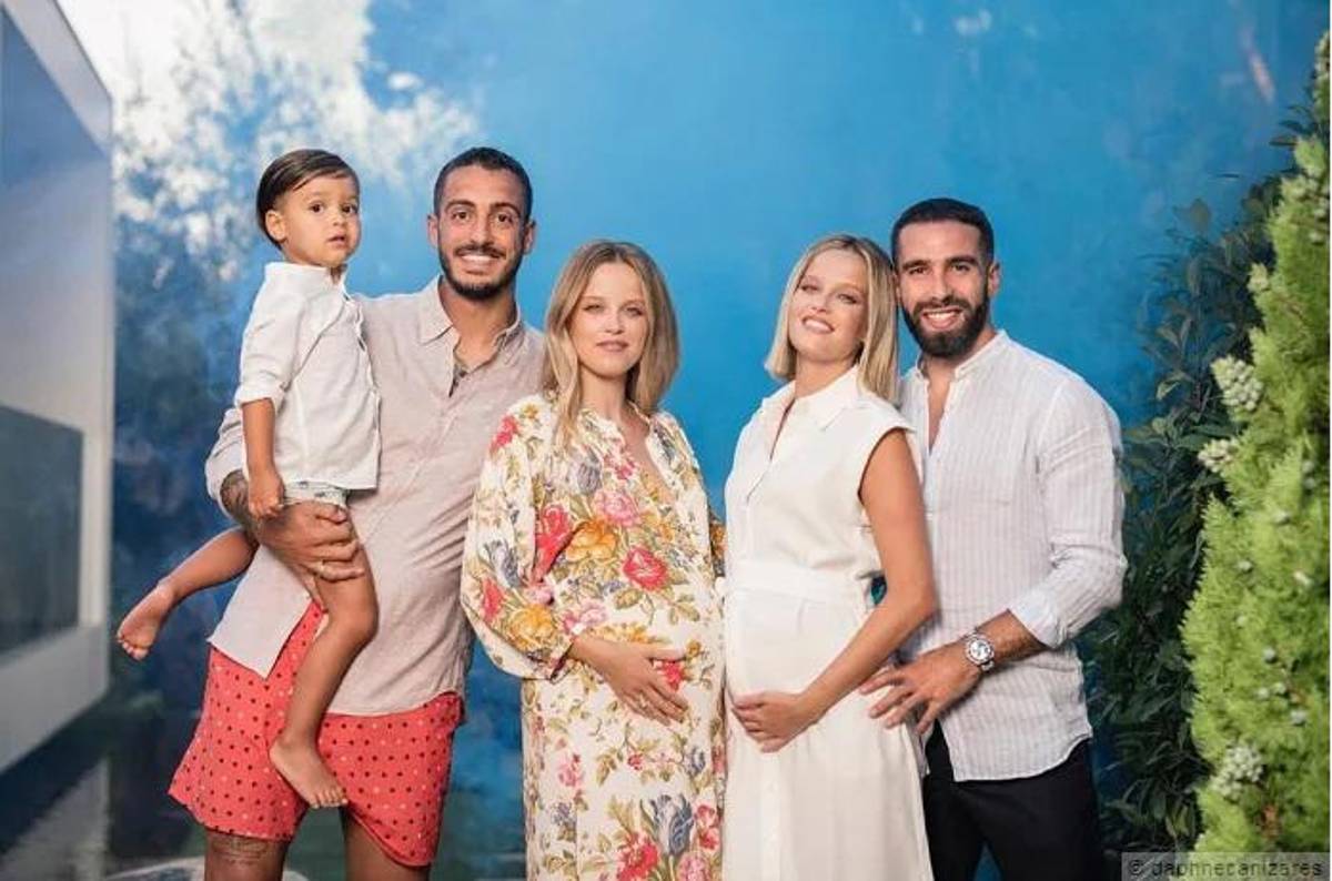 ¿Por qué eligió el dorsal “14” y no el “9”? La respuesta de Joselu en su llegada al Real Madrid y su mujer se partió en lágrimas