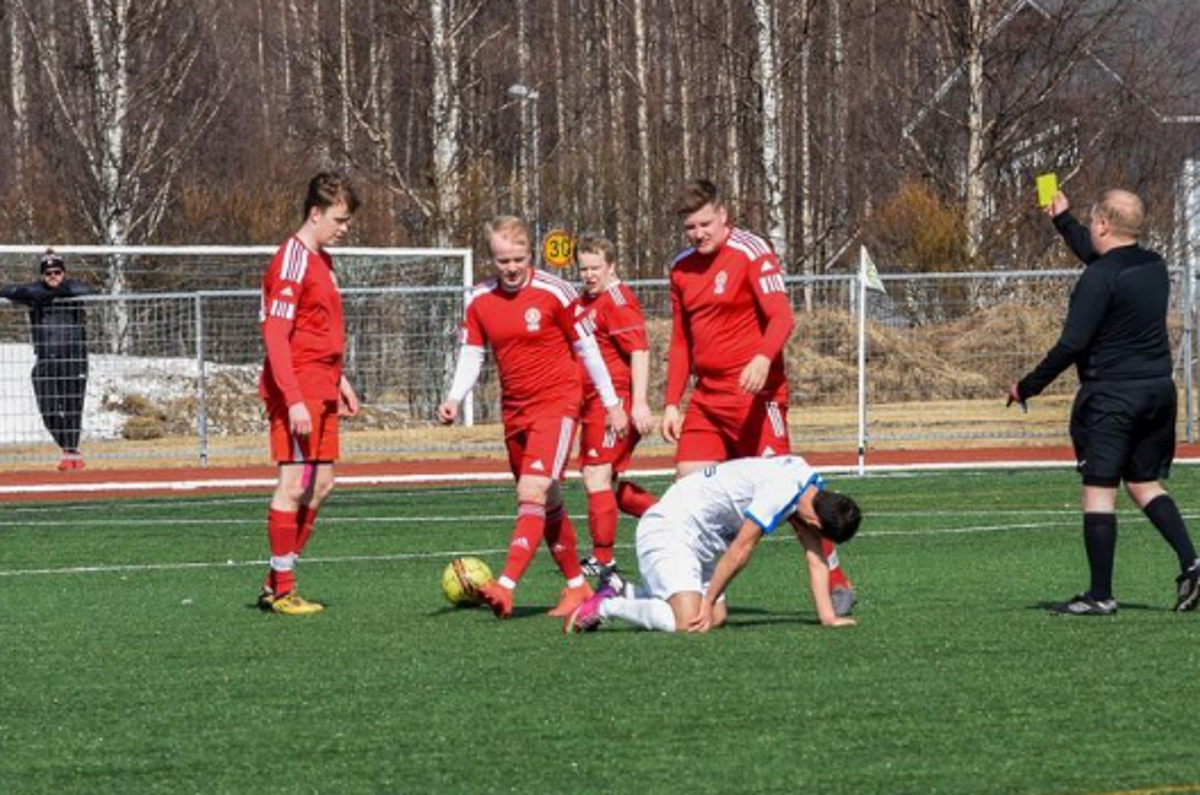 Insólito: así es el FC Santa Claus, el equipo que intenta olvidar sus crisis y fracasos; ¿dónde juegan?