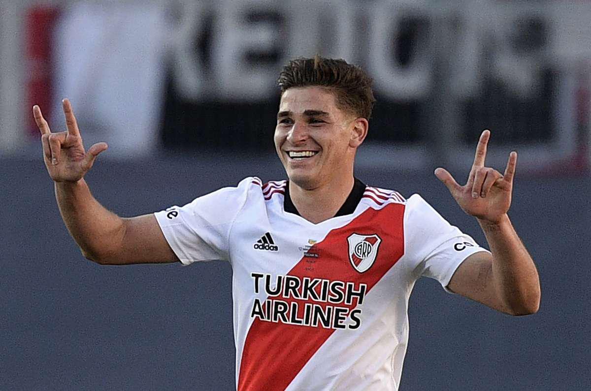 Mercado de fichajes: las seis operaciones que cerrará el Barça y Haaland jugará en este club; el Chelsea se refuerza