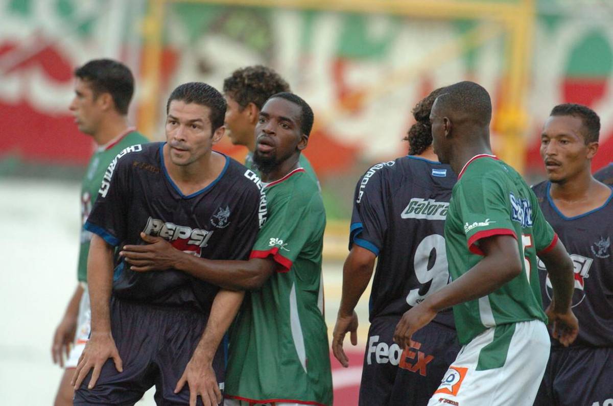 ¡20 futbolistas hondureños que quizás no los recuerdas con la camiseta de este equipo en Liga Nacional!