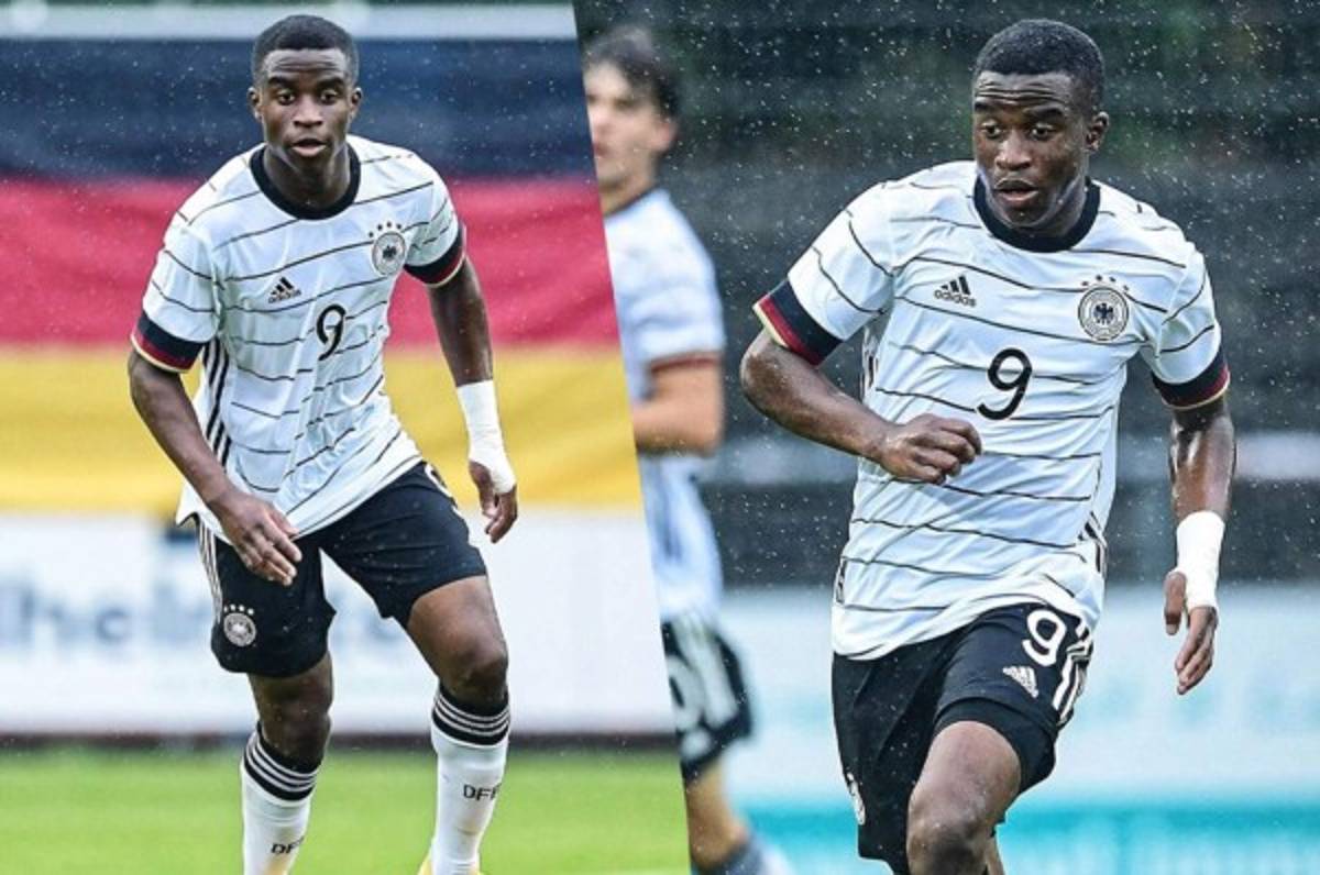 ¿Por qué el delantero de Alemania, Youssoufa Moukoko, es furor en redes sociales?