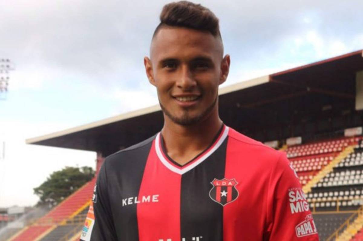 ¡Curioso! El número que usará Alex López en el Alajuelense