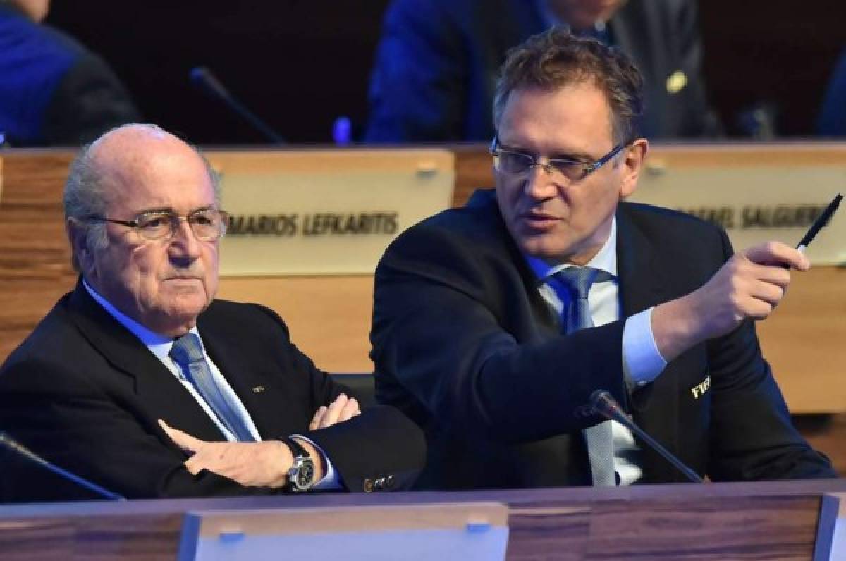 FIFA extiende suspensión a seis años más a sus exdirigentes Joseph Blatter y Jerome Valcke