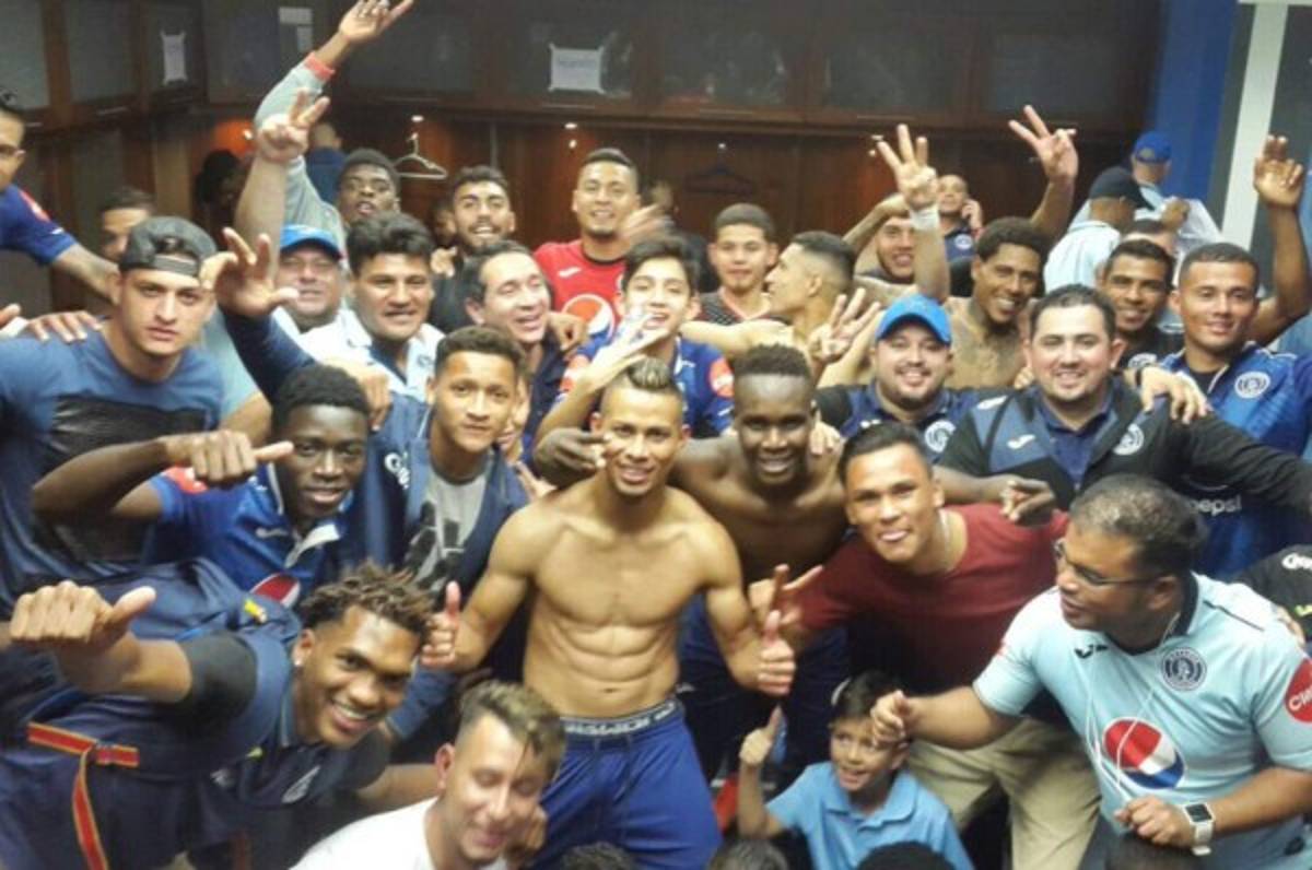 Así celebran en redes sociales la clasificación de Motagua a la final
