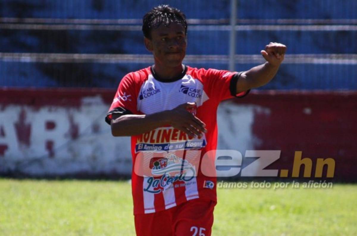 Javier Portillo: 'Si me sale una oportunidad me voy del Vida'