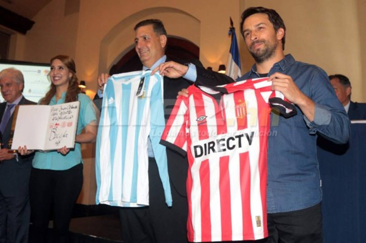 Fenafuth firma convenio con Estudiantes de La Plata de Argentina