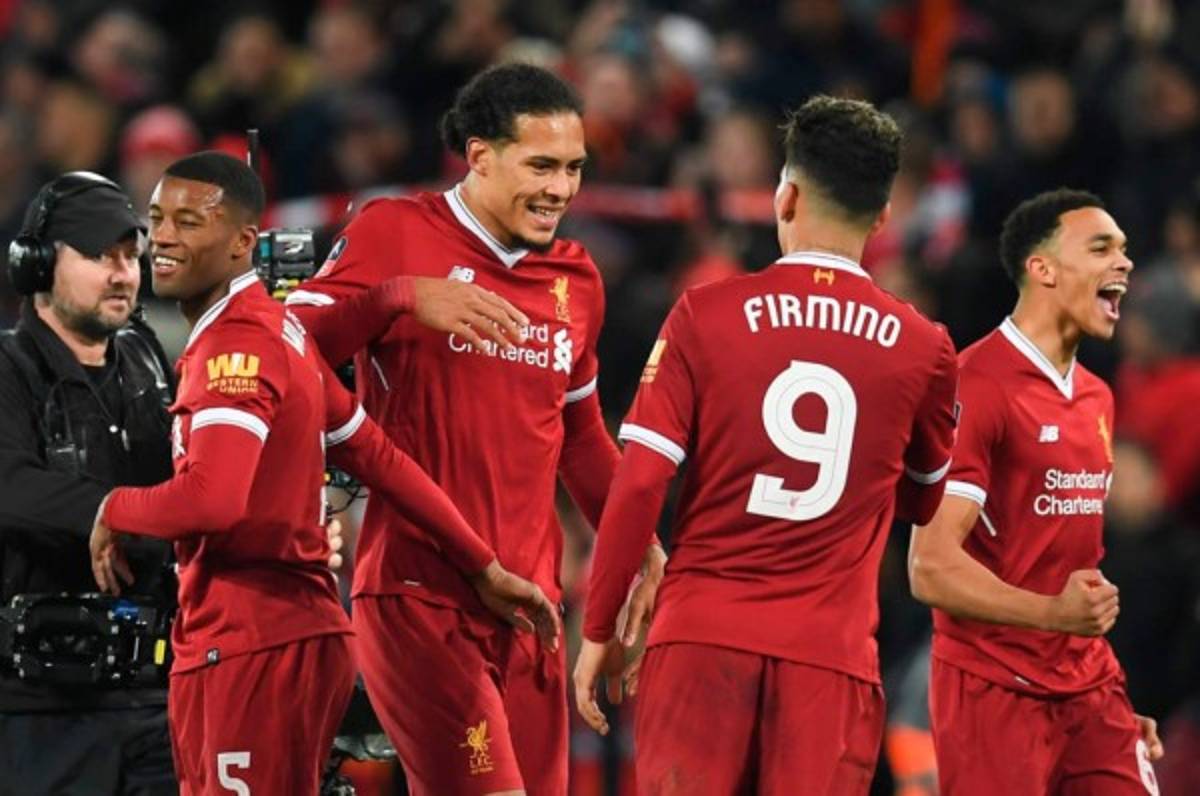 Liverpool sufre para clasificar ante el Everton en la FA Cup y sin Coutinho