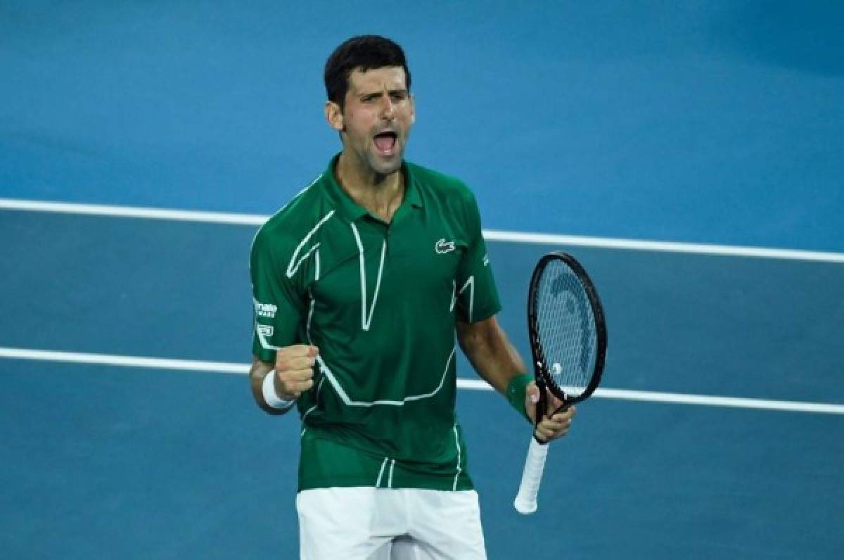 Djokovic jugará la final del Abierto de Australia tras vencer a un Federer tocado