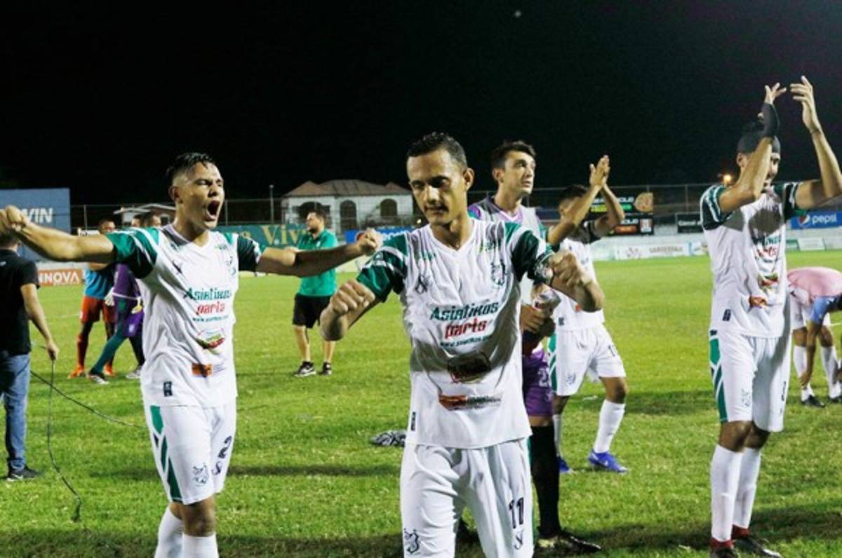 Edgar Álvarez: 'Trabajar con jóvenes no nos quita el objetivo de entrar a la pentagonal”